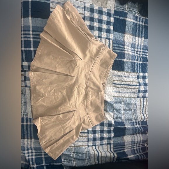 Khaki Pleated Twill Mini Skirt - Picture 8 of 8